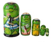 Green toy Russian Nesting dolls - "Frog" T2104007
