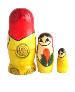 Red, Yellow toy Classic 3-piece nesting doll T2104075