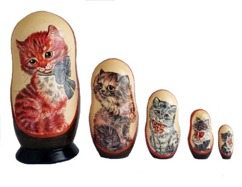 Brown toy Nesting doll -Cats T2105029
